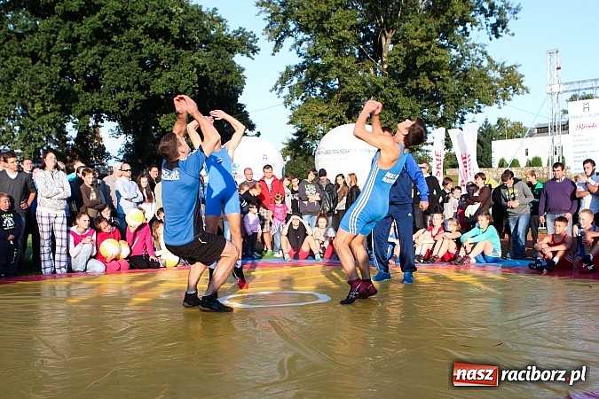 Zdjęcie w galerii na portalu naszraciborz.pl: Atrakcje drugiego dnia Memoriału 2014 wiadomości z regionu