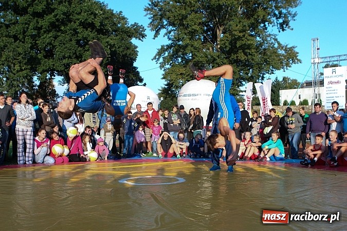 Zdjęcie w galerii na portalu naszraciborz.pl: Atrakcje drugiego dnia Memoriału 2014 wiadomości z regionu