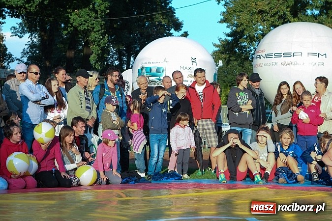 Zdjęcie w galerii na portalu naszraciborz.pl: Atrakcje drugiego dnia Memoriału 2014 wiadomości z regionu