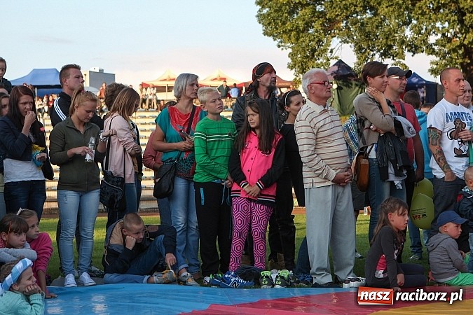 Zdjęcie w galerii na portalu naszraciborz.pl: Atrakcje drugiego dnia Memoriału 2014 wiadomości z regionu