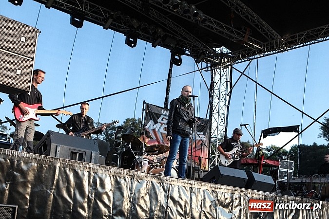 Zdjęcie w galerii na portalu naszraciborz.pl: Atrakcje drugiego dnia Memoriału 2014 wiadomości z regionu