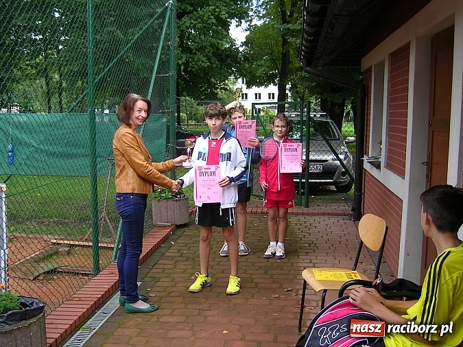 Zdjęcie w galerii na portalu naszraciborz.pl: Turniej NSZZ Solidarność Rafako S.A. w tenisie wiadomości z regionu