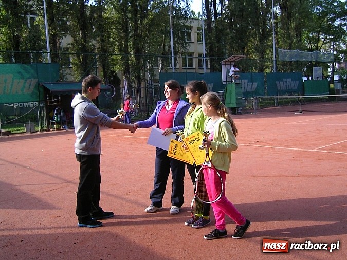 Zdjęcie w galerii na portalu naszraciborz.pl: Turniej NSZZ Solidarność Rafako S.A. w tenisie wiadomości z regionu