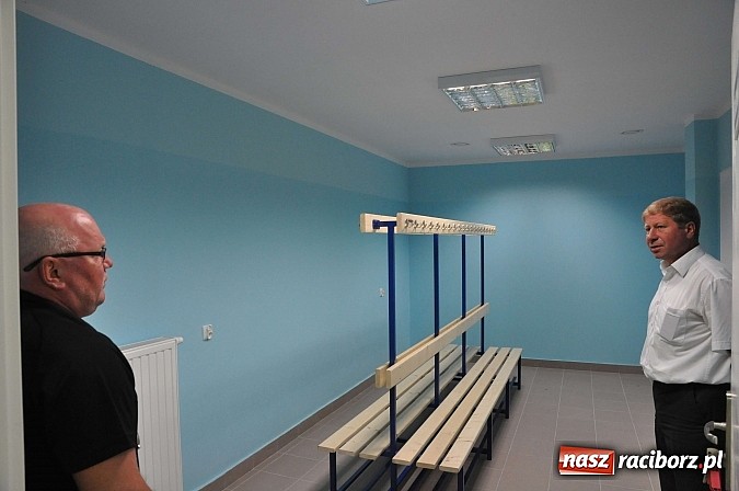 Zdjęcie w galerii na portalu naszraciborz.pl: Siatkarki UKS Krzanowice od dziś testują nową halę sportową. Zobacz jak wygląda wiadomości z regionu