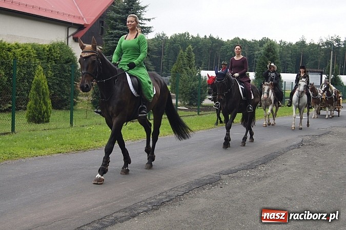 Zdjęcie w galerii na portalu naszraciborz.pl: Gmina Nędza gościła orszak króla Sobieskiego wiadomości z regionu