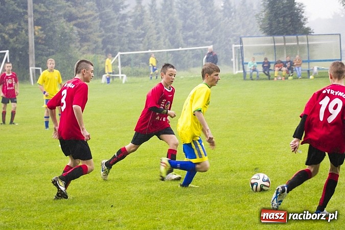 Zdjęcie w galerii na portalu naszraciborz.pl: Canarinhos z Krzanowic zremisowali z Syrynią wiadomości z regionu