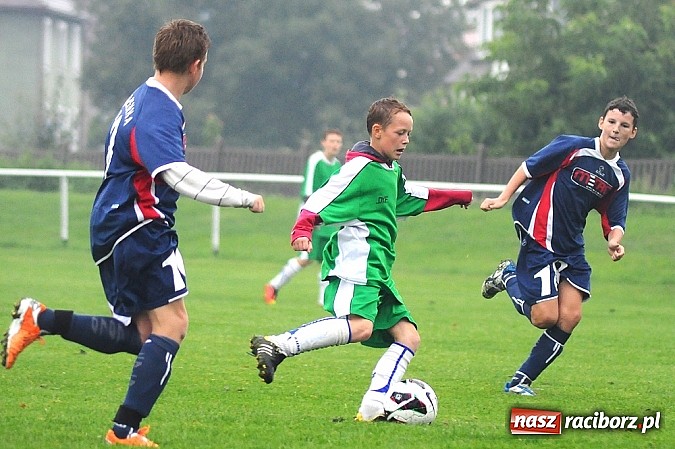 Zdjęcie w galerii na portalu naszraciborz.pl: Osiem goli Startu na inaugurację sezonu trampkarzy wiadomości z regionu