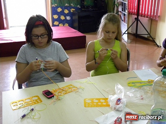 Zdjęcie w galerii na portalu naszraciborz.pl: Filc, krepina i quilling, czyli Mała Akademia Sztuki na wakacjach wiadomości z regionu