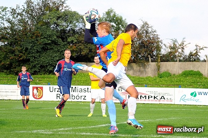 Zdjęcie w galerii na portalu naszraciborz.pl: IV liga: Pierwsze zwycięstwo Unii wiadomości z regionu