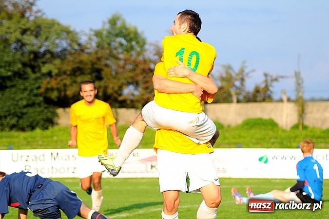 Zdjęcie w galerii na portalu naszraciborz.pl: IV liga: Pierwsze zwycięstwo Unii wiadomości z regionu