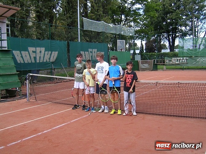 Zdjęcie w galerii na portalu naszraciborz.pl: Turniej o Puchar NSZZ Rafako S.A. w tenisie wiadomości z regionu