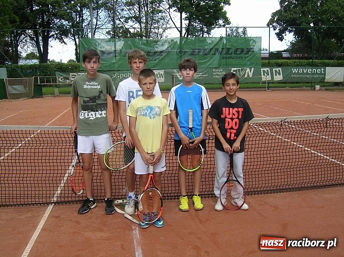 Zdjęcie w galerii na portalu naszraciborz.pl: Turniej o Puchar NSZZ Rafako S.A. w tenisie wiadomości z regionu