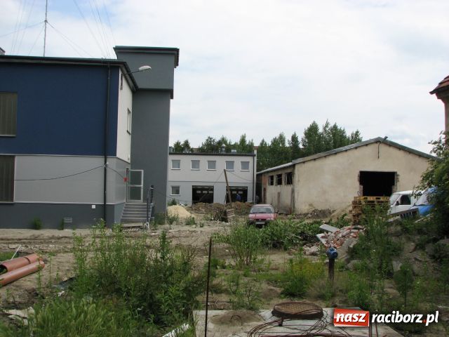 Zdjęcie w galerii na portalu naszraciborz.pl: Pożegnanie z biurowcem Prodrynu wiadomości z regionu