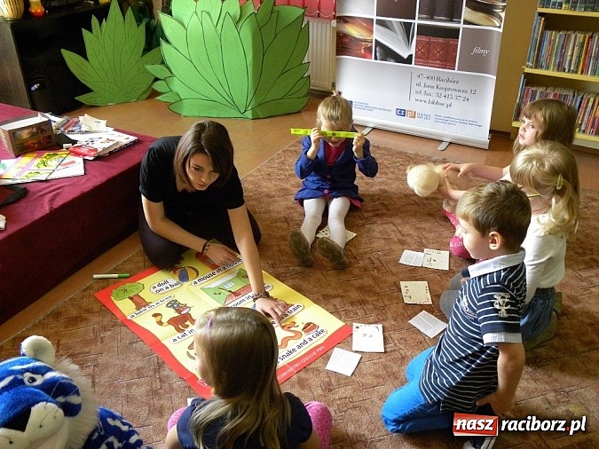 Zdjęcie w galerii na portalu naszraciborz.pl: Angielski w Bibliotece is number one!  wiadomości z regionu