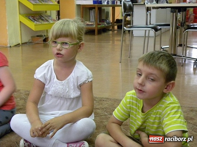 Zdjęcie w galerii na portalu naszraciborz.pl: Angielski w Bibliotece is number one!  wiadomości z regionu