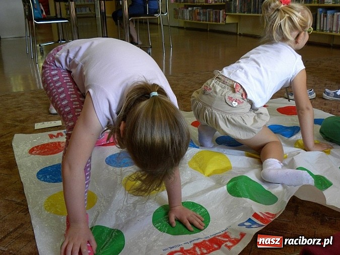 Zdjęcie w galerii na portalu naszraciborz.pl: Angielski w Bibliotece is number one!  wiadomości z regionu