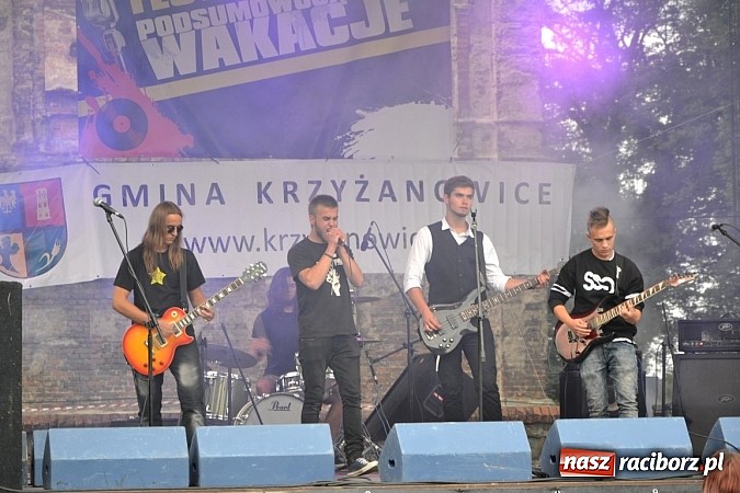 Zdjęcie w galerii na portalu naszraciborz.pl: Tabu rozgrzało wczoraj młodzież w Tworkowie wiadomości z regionu