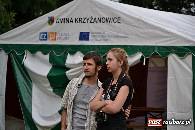 Zdjęcie w galerii na portalu naszraciborz.pl: Tabu rozgrzało wczoraj młodzież w Tworkowie wiadomości z regionu