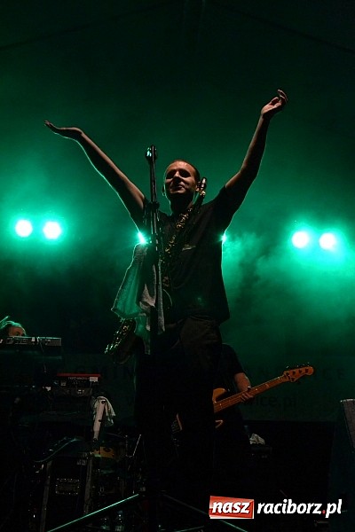 Zdjęcie w galerii na portalu naszraciborz.pl: Tabu rozgrzało wczoraj młodzież w Tworkowie wiadomości z regionu