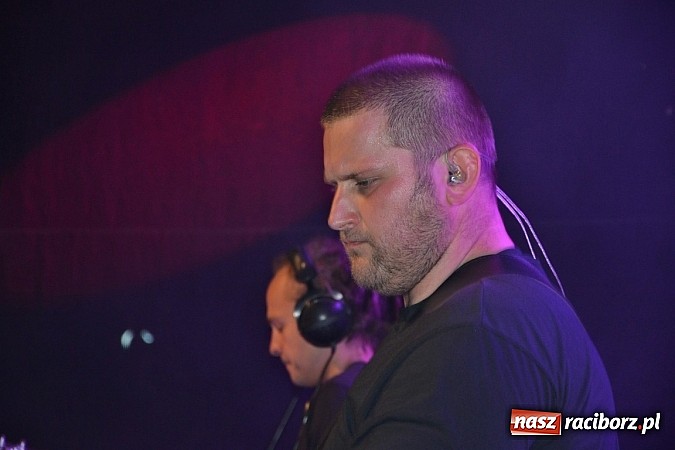 Zdjęcie w galerii na portalu naszraciborz.pl: Tabu rozgrzało wczoraj młodzież w Tworkowie wiadomości z regionu