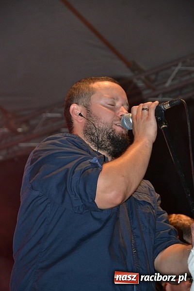 Zdjęcie w galerii na portalu naszraciborz.pl: Tabu rozgrzało wczoraj młodzież w Tworkowie wiadomości z regionu