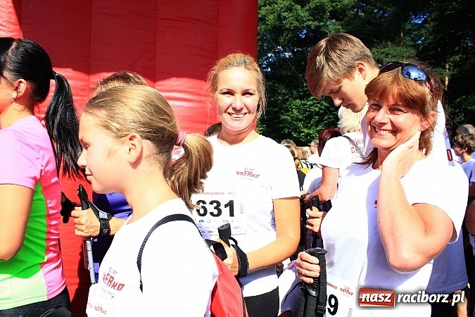 Zdjęcie w galerii na portalu naszraciborz.pl: Rekord Guinnessa w Nordic Walking w liczbach wiadomości z regionu