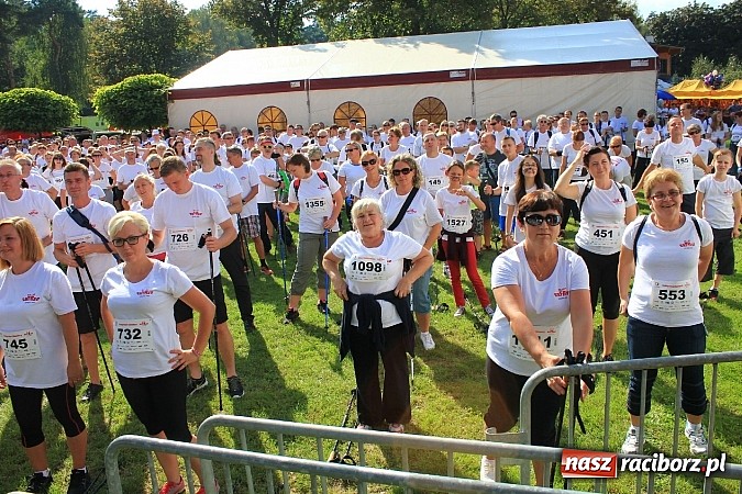 Zdjęcie w galerii na portalu naszraciborz.pl: Rekord Guinnessa w Nordic Walking w liczbach wiadomości z regionu