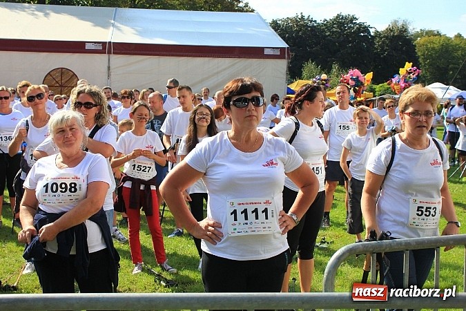 Zdjęcie w galerii na portalu naszraciborz.pl: Rekord Guinnessa w Nordic Walking w liczbach wiadomości z regionu