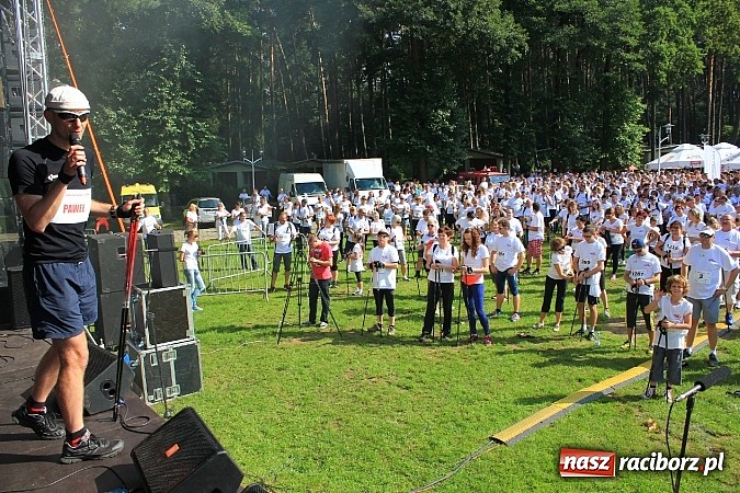 Zdjęcie w galerii na portalu naszraciborz.pl: Rekord Guinnessa w Nordic Walking w liczbach wiadomości z regionu