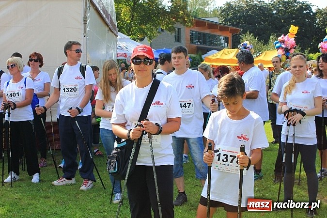 Zdjęcie w galerii na portalu naszraciborz.pl: Rekord Guinnessa w Nordic Walking w liczbach wiadomości z regionu