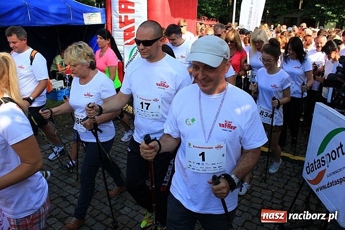 Zdjęcie w galerii na portalu naszraciborz.pl: Rekord Guinnessa w Nordic Walking w liczbach wiadomości z regionu