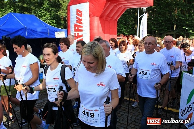 Zdjęcie w galerii na portalu naszraciborz.pl: Rekord Guinnessa w Nordic Walking w liczbach wiadomości z regionu