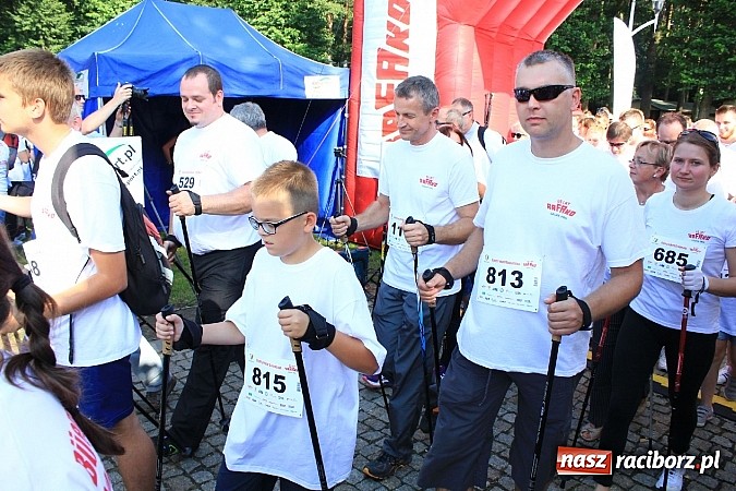 Zdjęcie w galerii na portalu naszraciborz.pl: Rekord Guinnessa w Nordic Walking w liczbach wiadomości z regionu
