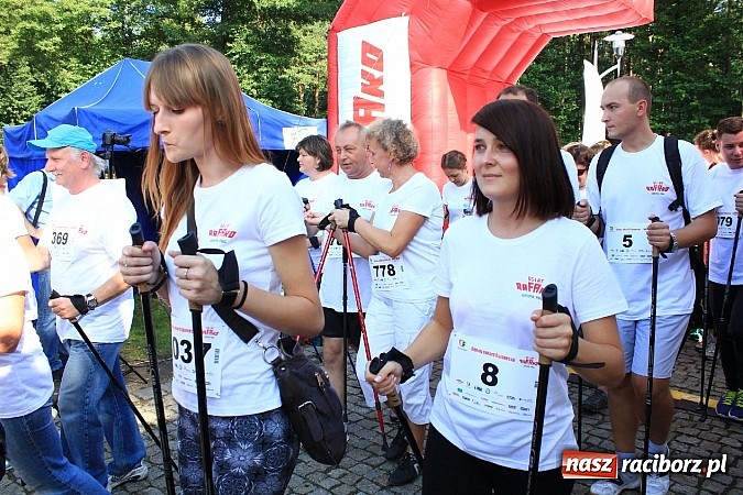Zdjęcie w galerii na portalu naszraciborz.pl: Rekord Guinnessa w Nordic Walking w liczbach wiadomości z regionu