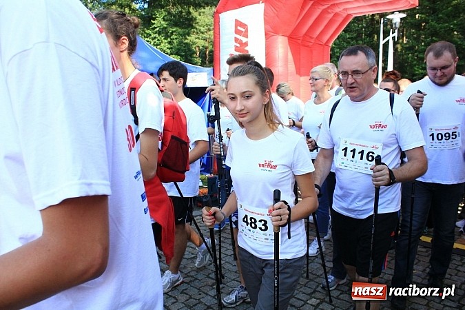 Zdjęcie w galerii na portalu naszraciborz.pl: Rekord Guinnessa w Nordic Walking w liczbach wiadomości z regionu