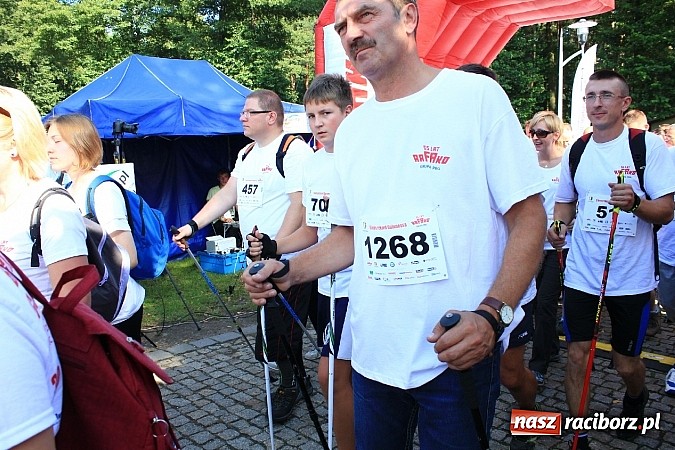 Zdjęcie w galerii na portalu naszraciborz.pl: Rekord Guinnessa w Nordic Walking w liczbach wiadomości z regionu
