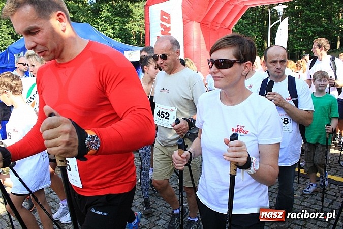 Zdjęcie w galerii na portalu naszraciborz.pl: Rekord Guinnessa w Nordic Walking w liczbach wiadomości z regionu