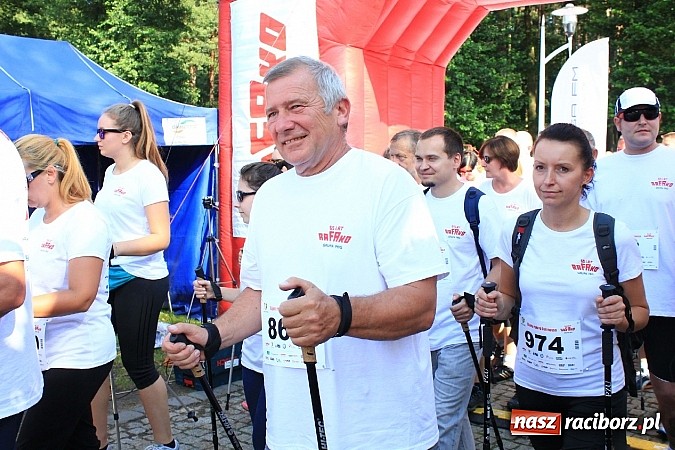 Zdjęcie w galerii na portalu naszraciborz.pl: Rekord Guinnessa w Nordic Walking w liczbach wiadomości z regionu
