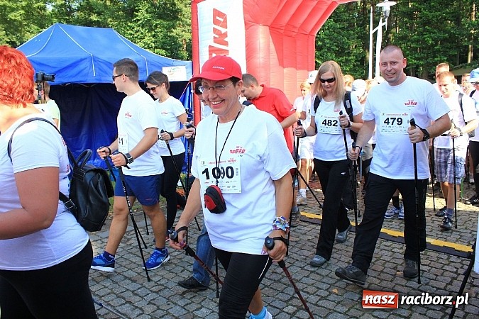 Zdjęcie w galerii na portalu naszraciborz.pl: Rekord Guinnessa w Nordic Walking w liczbach wiadomości z regionu
