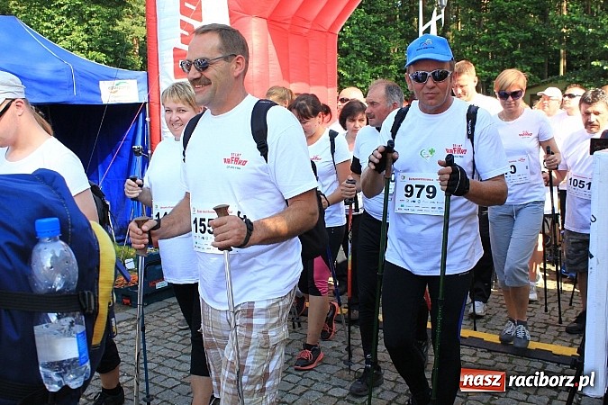 Zdjęcie w galerii na portalu naszraciborz.pl: Rekord Guinnessa w Nordic Walking w liczbach wiadomości z regionu