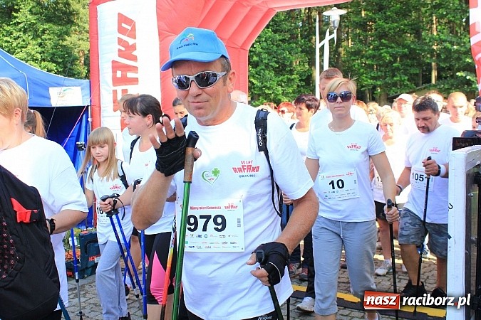 Zdjęcie w galerii na portalu naszraciborz.pl: Rekord Guinnessa w Nordic Walking w liczbach wiadomości z regionu