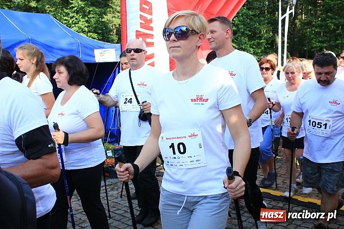 Zdjęcie w galerii na portalu naszraciborz.pl: Rekord Guinnessa w Nordic Walking w liczbach wiadomości z regionu