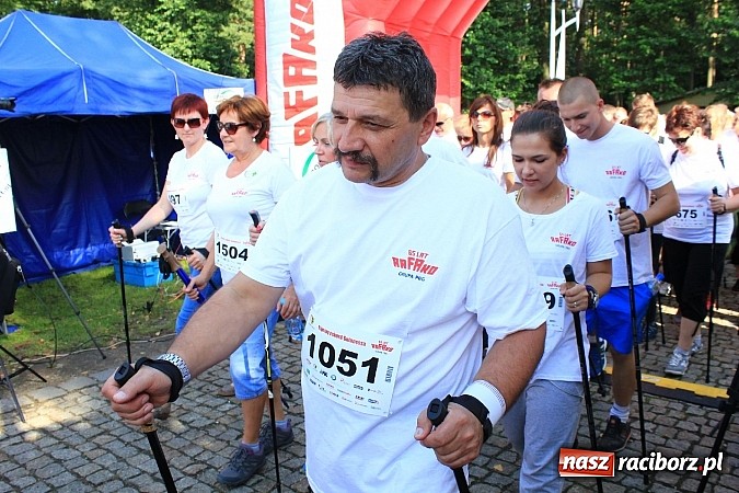 Zdjęcie w galerii na portalu naszraciborz.pl: Rekord Guinnessa w Nordic Walking w liczbach wiadomości z regionu