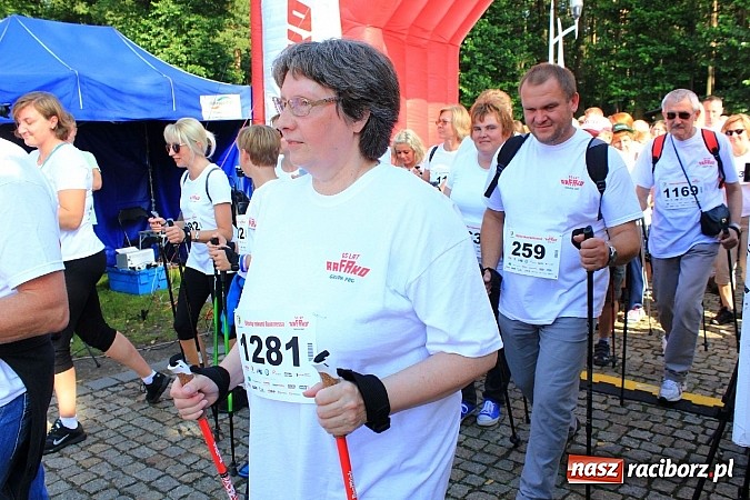 Zdjęcie w galerii na portalu naszraciborz.pl: Rekord Guinnessa w Nordic Walking w liczbach wiadomości z regionu