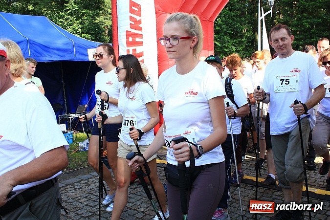Zdjęcie w galerii na portalu naszraciborz.pl: Rekord Guinnessa w Nordic Walking w liczbach wiadomości z regionu
