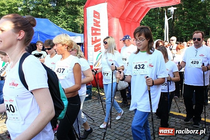 Zdjęcie w galerii na portalu naszraciborz.pl: Rekord Guinnessa w Nordic Walking w liczbach wiadomości z regionu