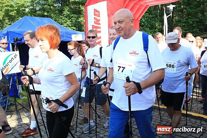 Zdjęcie w galerii na portalu naszraciborz.pl: Rekord Guinnessa w Nordic Walking w liczbach wiadomości z regionu