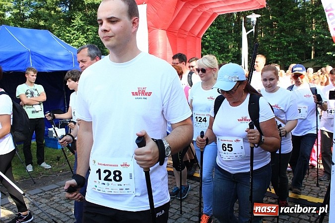 Zdjęcie w galerii na portalu naszraciborz.pl: Rekord Guinnessa w Nordic Walking w liczbach wiadomości z regionu