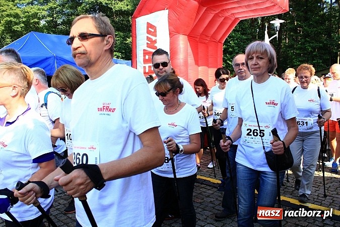Zdjęcie w galerii na portalu naszraciborz.pl: Rekord Guinnessa w Nordic Walking w liczbach wiadomości z regionu