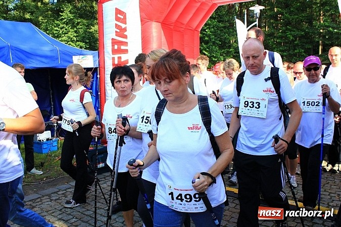 Zdjęcie w galerii na portalu naszraciborz.pl: Rekord Guinnessa w Nordic Walking w liczbach wiadomości z regionu
